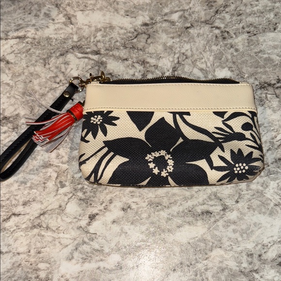 Spartina 449 Linen and Leather Wristlet - Picture 6 of 6
